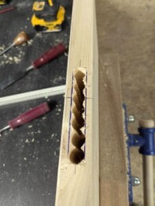 Een slotgat gemaakt door een cursist tijdens de cursus bouw van zelfbouw cursussen.